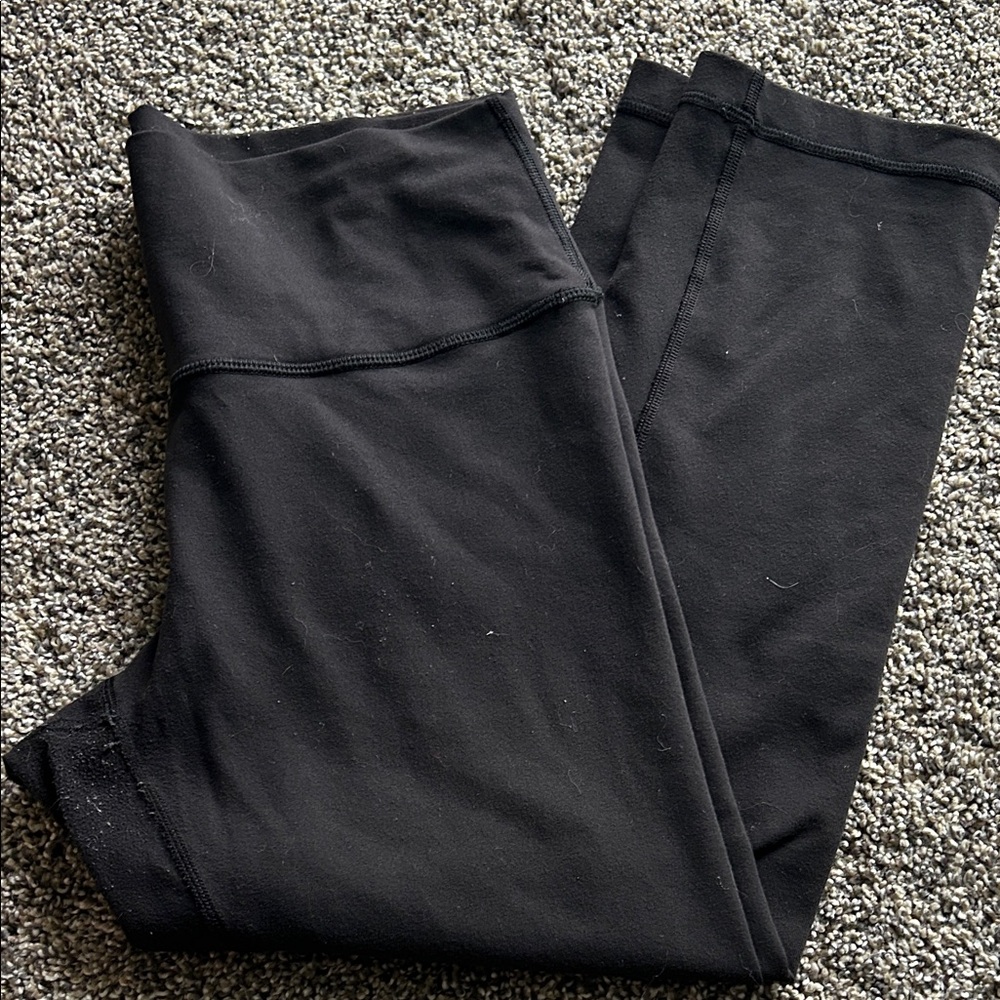 lululemon athletica Black cropped Leggings
